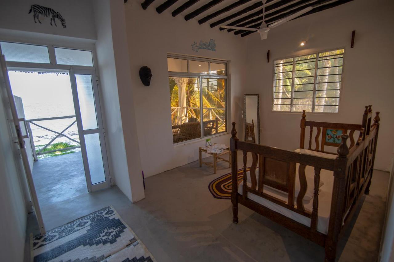 The African Paradise Beach Hotel Bwejuu Exterior photo